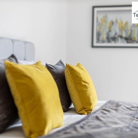 5 Percent Off Weekly And 20 Percent Off Monthly Bookings - Marigold Unit At Telly Homes Limited Birmingham City Centre -2 Bedroom Apartment, Free Wifi Bagian luar foto