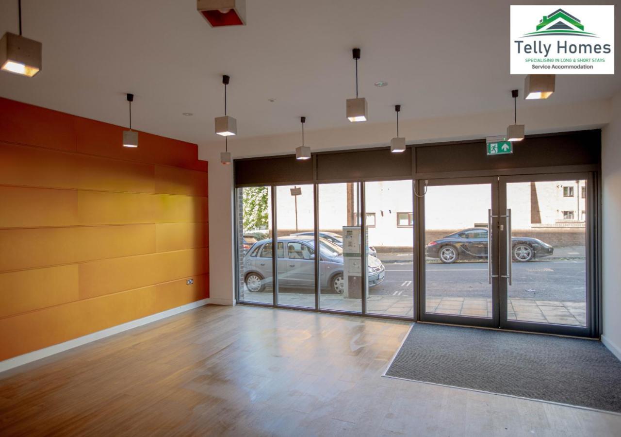 5 Percent Off Weekly And 20 Percent Off Monthly Bookings - Marigold Unit At Telly Homes Limited Birmingham City Centre -2 Bedroom Apartment, Free Wifi Bagian luar foto